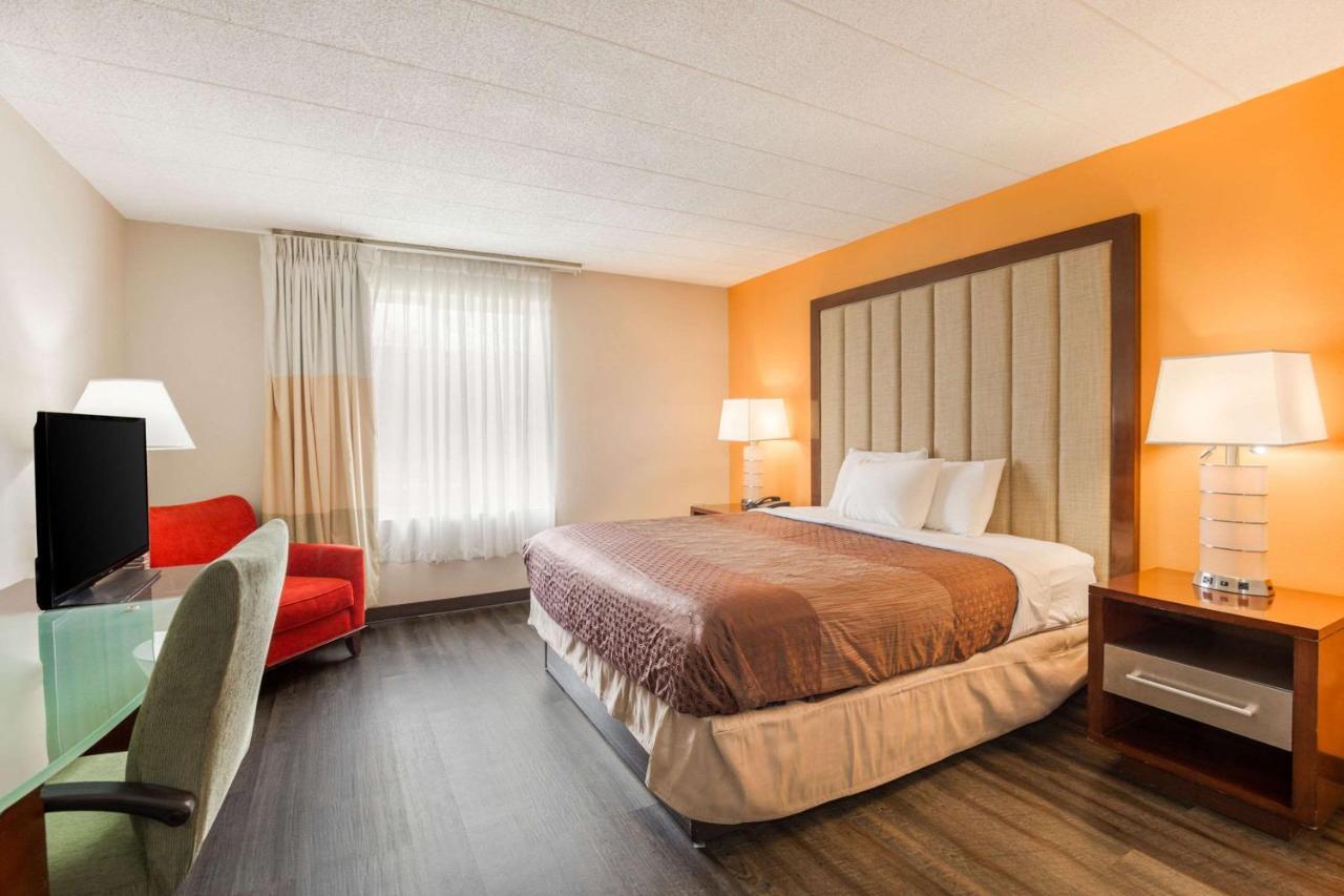 Fairmount Inn & Suites - Stroudsburg, Poconos Delaware Water Gap Luaran gambar
